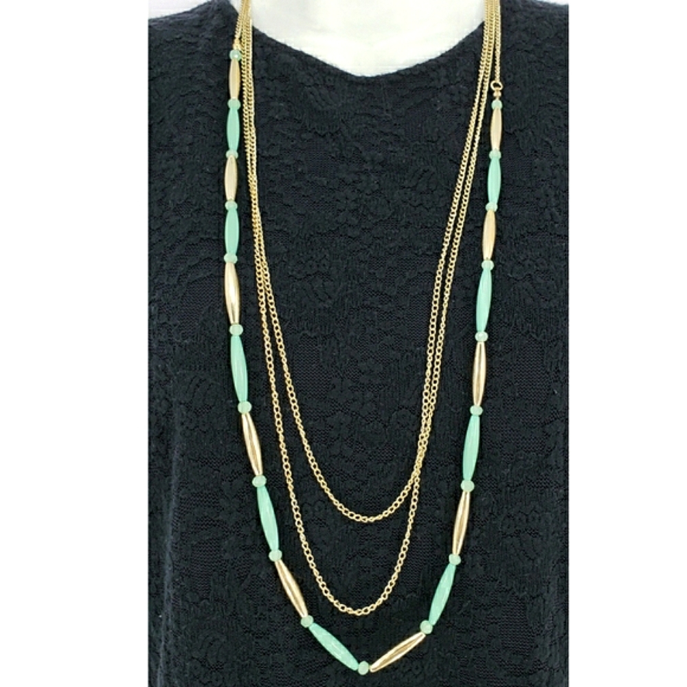 NEW Esmor Faux Jade Link Gold Layered Necklace & Earrings Set